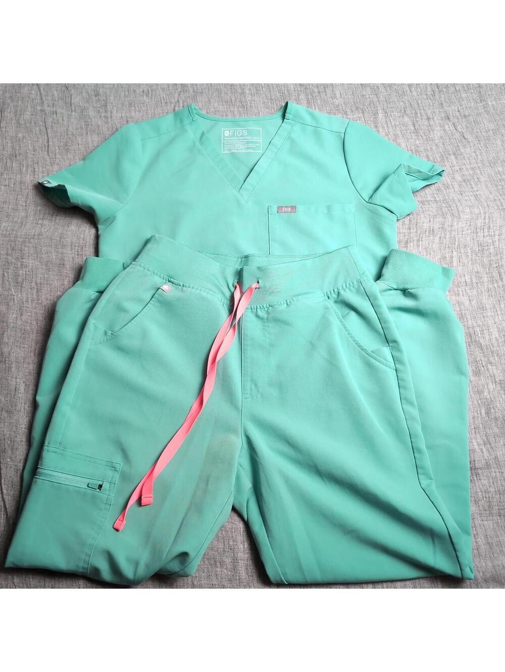 Figs scrub set - Catarina top XS/P, HW Zamora joggers S/P petite, surgical green